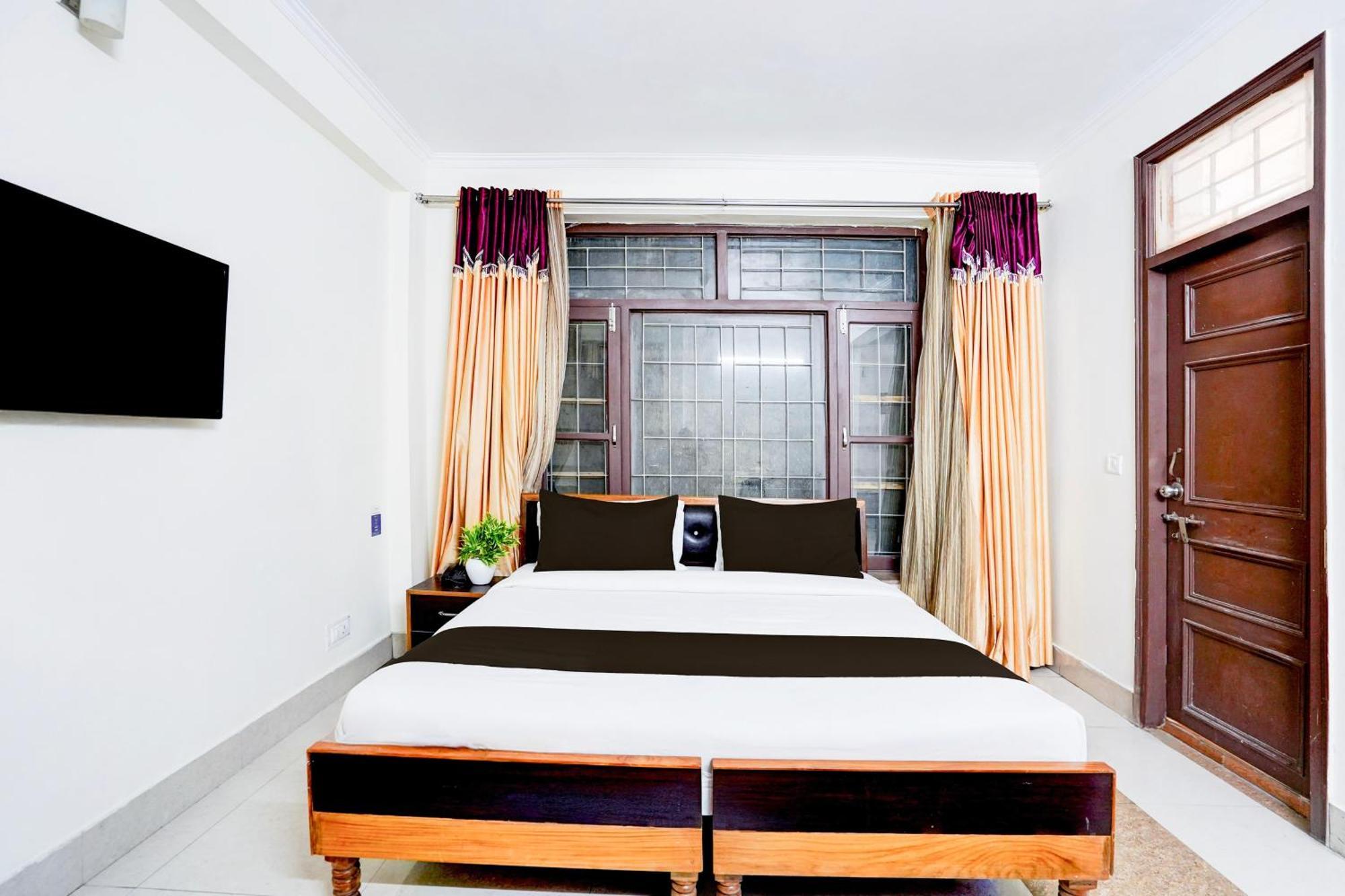 Super Townhouse Mall Road Near Library Chowk Mussoorie Εξωτερικό φωτογραφία
