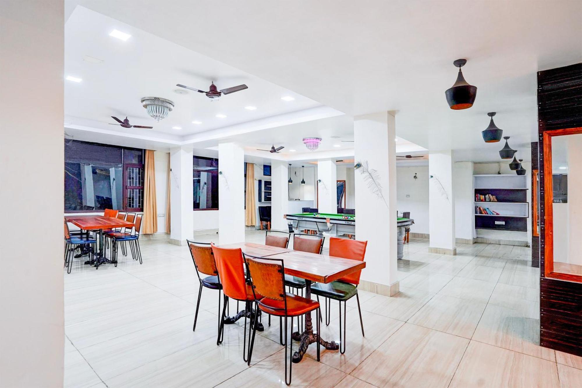 Super Townhouse Mall Road Near Library Chowk Mussoorie Εξωτερικό φωτογραφία